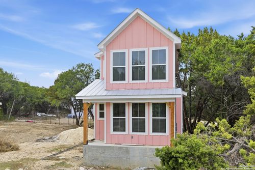 489 Scenic Dr, Bandera, TX, 78003 | Card Image