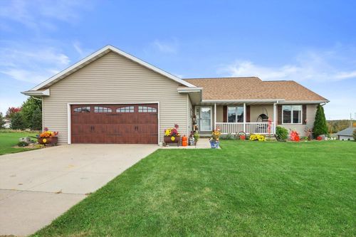 104 Carolyn Court, EDEN, WI, 53019 | Card Image