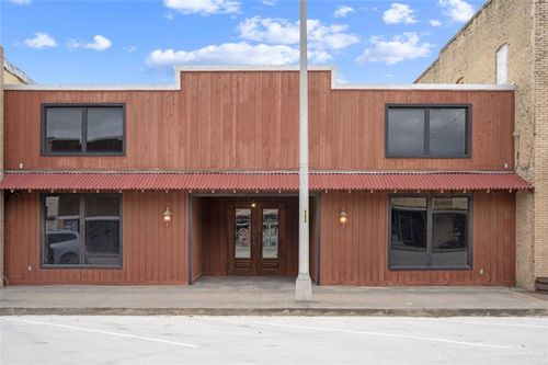 221 E Kleberg Ave, Kingsville, TX, 78363-4572 | Card Image