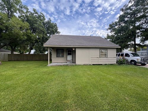906 Llano St, Pasadena, TX, 77504-1531 | Card Image