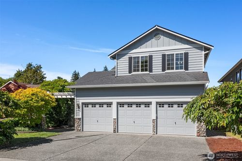 18430 11th Dr Se, Bothell, WA, 98012-5242 | Card Image