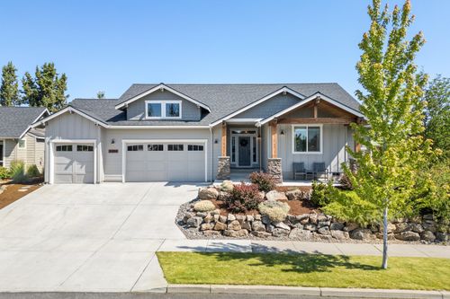20884 Rorick Dr, Bend, OR, 97701-7213 | Card Image