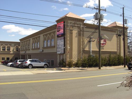 24 Newark Pompton Tpke, Little Falls, NJ, 07424-1171 | Card Image