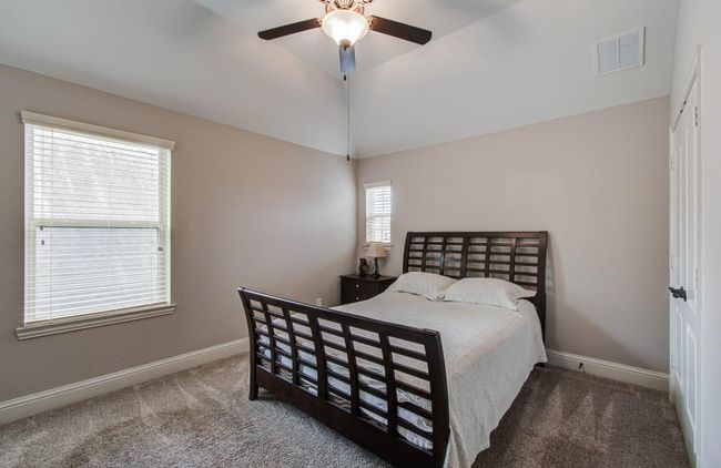 Fourth bedroom upstairs | Image 29