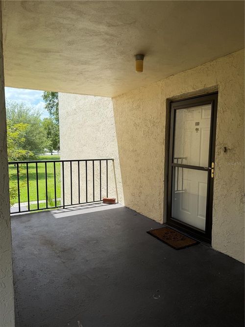 c229-1130 N Lake Parker Ave, LAKELAND, FL, 33805-4743 | Card Image