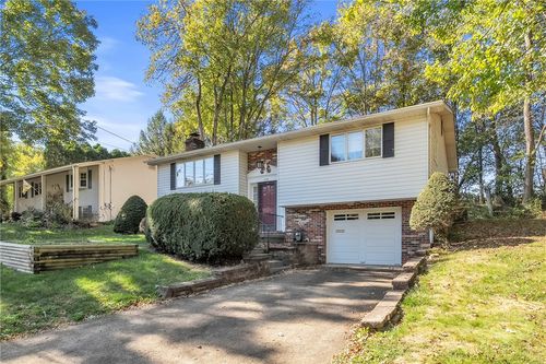 118 Wayne Ave, Zelienople, PA, 16063-1422 | Card Image