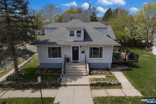 138 Summit Ave, New Milford, NJ, 07646-1630 | Card Image