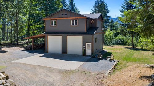 4379 Irvine Dr, Duncan, BC, V9L6G5 | Card Image