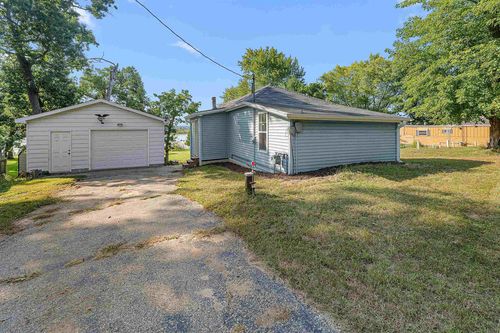 N3005 Lakeview Dr, MONTELLO, WI, 53949-7887 | Card Image