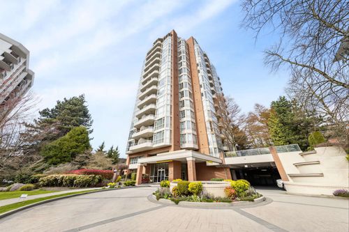 304-160 W Keith Rd, North Vancouver, BC, V7M3M2 | Card Image