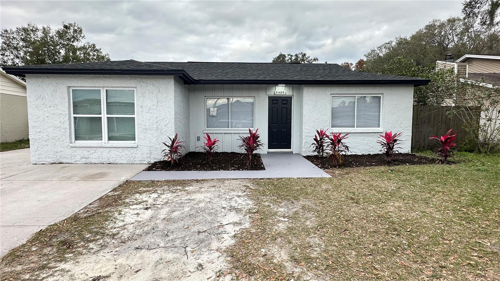 Southwood Dr, Lutz, FL 33549