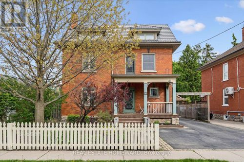 265 Dolph St N, Cambridge, ON, N3H2A6 | Card Image