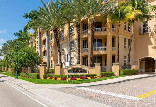 431-3001 Ne 185th St, Aventura, FL, 33180-3347 | Card Image