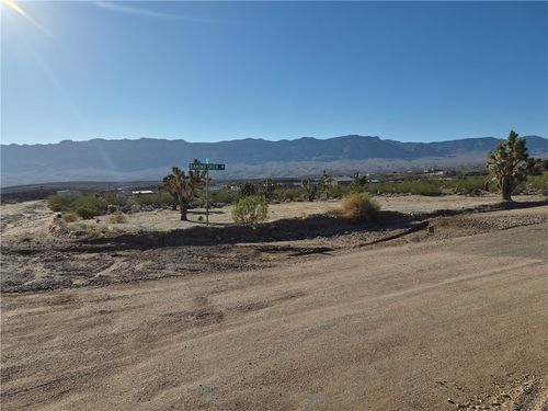 440 E Yates Dr, Meadview, AZ, 86444 | Card Image