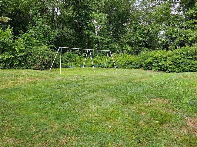 42 - 42 Spice Hill Dr, Condo with 2 bedrooms, 3 bathrooms and 2 parking in Wallingford CT | Image 23