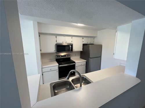 105-815 W Boynton Beach Blvd, Boynton Beach, FL, 33426-3665 | Card Image