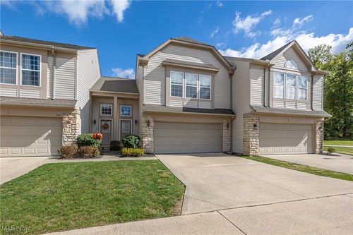 311 Bucknell Ct, Broadview Heights, OH, 44147-4440 | Card Image