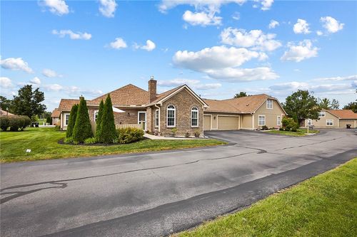 2803 Austin Pl, Dayton, OH, 45431-8490 | Card Image