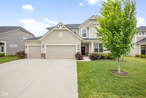 7183 Oak Trace Ln, Brownsburg, IN, 46112-7036 | Card Image