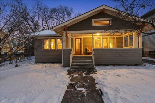 5001 Troostwood Rd, Kansas City, MO, 64110-2337 | Card Image