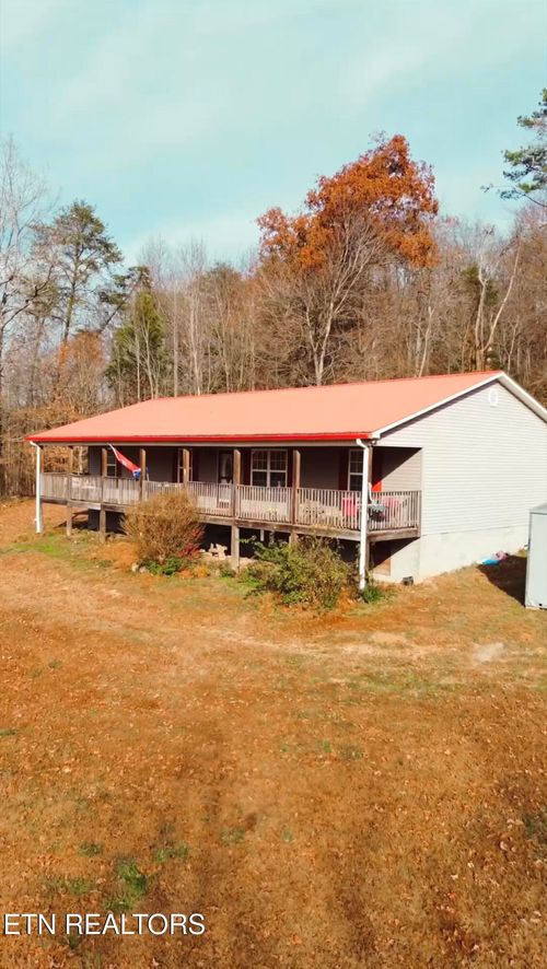159 Carroll Hollow Rd, Clinton, TN, 37716-5749 | Card Image