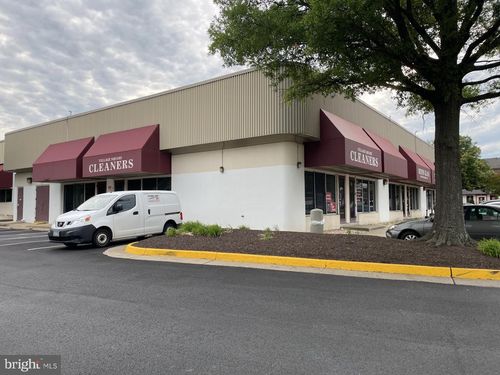 5a-129 Spring St, Herndon, VA, 20170-5208 | Card Image