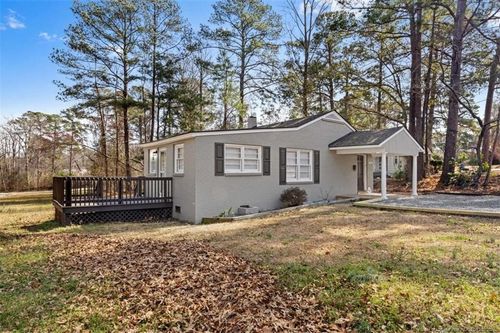 1108 Stamper Rd, Fayetteville, NC, 28303-4039 | Card Image