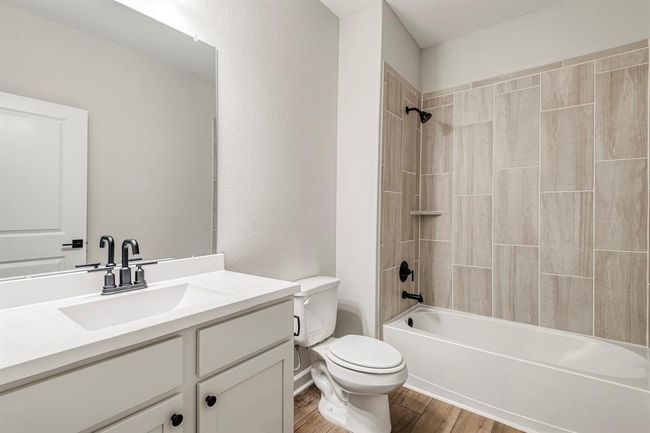 15679 Honey Cove Dr, House other with 3 bedrooms, 2 bathrooms and 2 parking in Conroe TX | Image 14