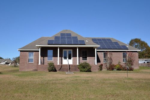 4 Persimmon Dr, Carriere, MS, 39426-8961 | Card Image