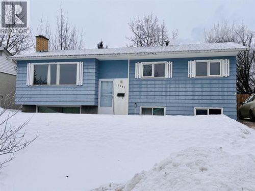 2893 Athlone Ave, Prince George, BC, V2N1G1 | Card Image