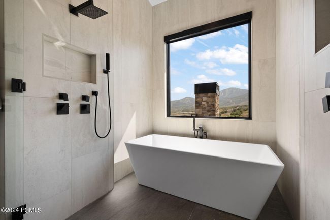 1319 W Skyridge Dr, Home with 7 bedrooms, 9 bathrooms and null parking in Mayflower Mnt UT | Image 31