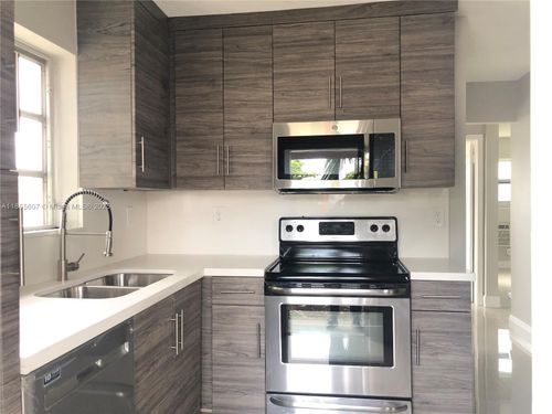 apt-3-811 Nw 6th Ave, Pompano Beach, FL, 33060-5809 | Card Image