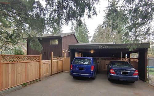 12526 56 Ave, Surrey, BC, V3X2Y6 | Card Image