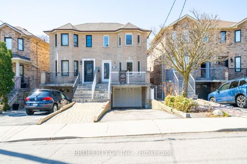 340 Lauder Avenue, York, ON, M6E3H8 | Card Image