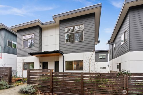 8712 42nd Ave S, Seattle, WA, 98118-4516 | Card Image
