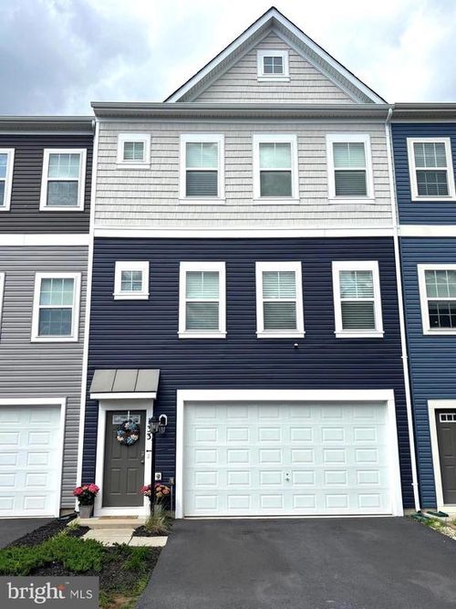 133 Lindy Way, STEPHENSON, VA, 22656-2098 | Card Image