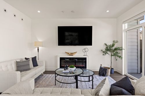 26-22334 48 Avenue, Langley, BC, V3A3N5 | Card Image