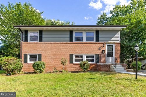 1006 S Ironwood Rd, STERLING, VA, 20164-5111 | Card Image