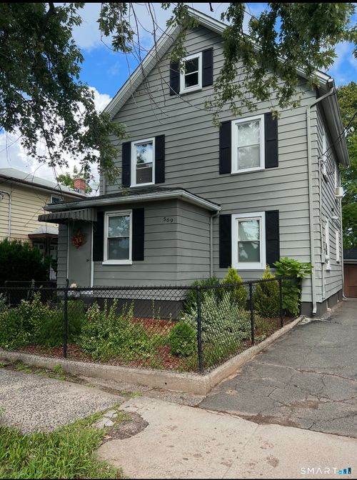 569 Burritt St, New Britain, CT, 06053-2862 | Card Image