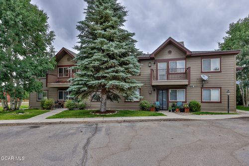 204-40 Fox Dr, Granby, CO, 80446-5247 | Card Image