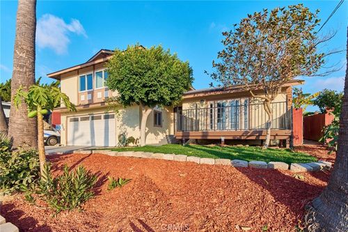 316 Crouch St, Oceanside, CA, 92054-4410 | Card Image