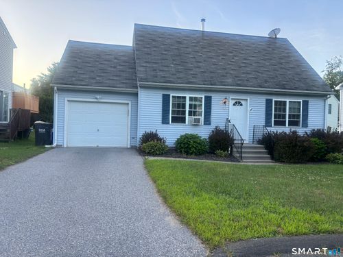 10 Park Mdw, New Hartford, CT, 06057-2729 | Card Image