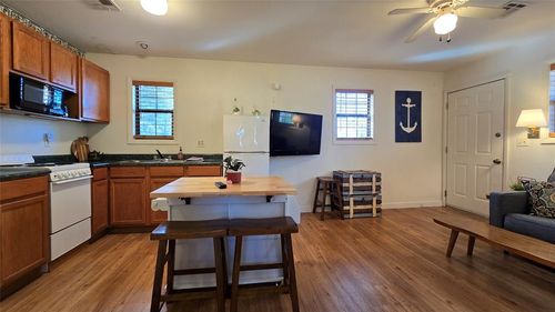 240 French St, Eufaula, OK, 74432-5138 | Card Image