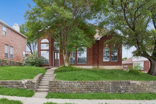 1604 Bennington Dr, Carrollton, TX, 75007-5115 | Card Image