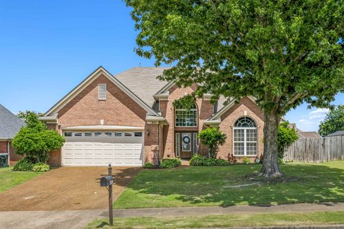 5032 Will Fall Rd, Bartlett, TN, 38002-8921 | Card Image