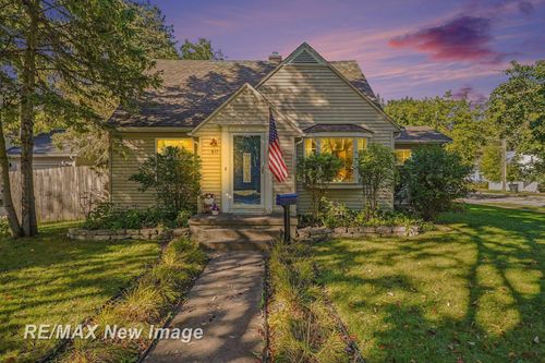 617 E Ashman St, Midland, MI, 48642-4692 | Card Image