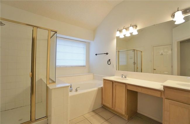 11015 Tree Shadow Ln, House other with 3 bedrooms, 2 bathrooms and null parking in Frisco TX | Image 15