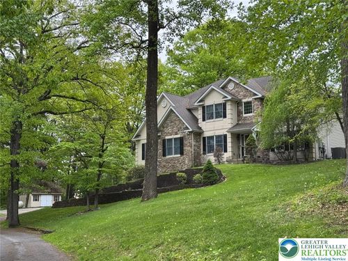 1200 Paxinosa Rd E, Forks Twp, PA, 18040-1343 | Card Image