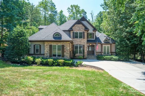 7882 Butternut Ln, Denver, NC, 28037-7689 | Card Image