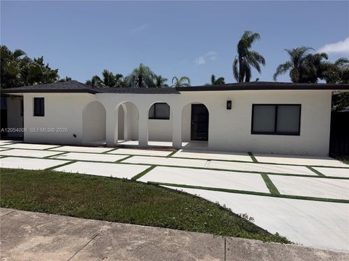 0-9320 Sw 167th St, Palmetto Bay, FL, 33157-3431 | Card Image
